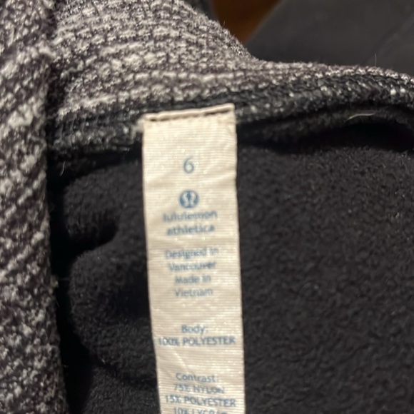Lululemon “Runaway Fleece” black hooded fleece sweatshirt - Picture 9 of 9